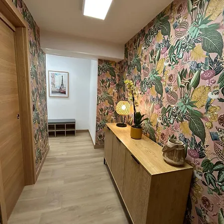 Fernando Iii El Santo Apartment
