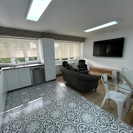 Fernando Iii El Santo Apartment *